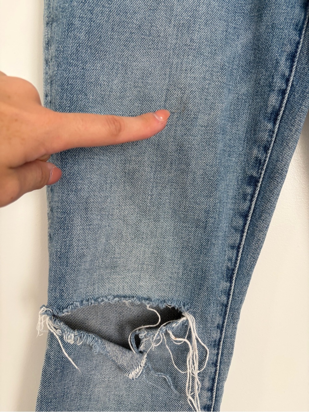 MOTHER The Hustler Ankle Fray Jeans - Picture 5 of 13